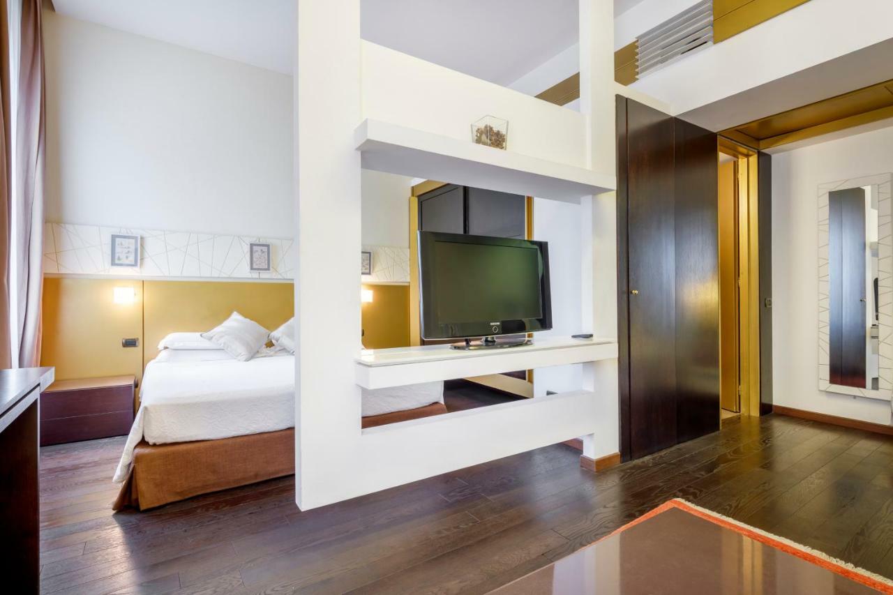 Ht Romeo Al Babuino Hotel Exterior foto